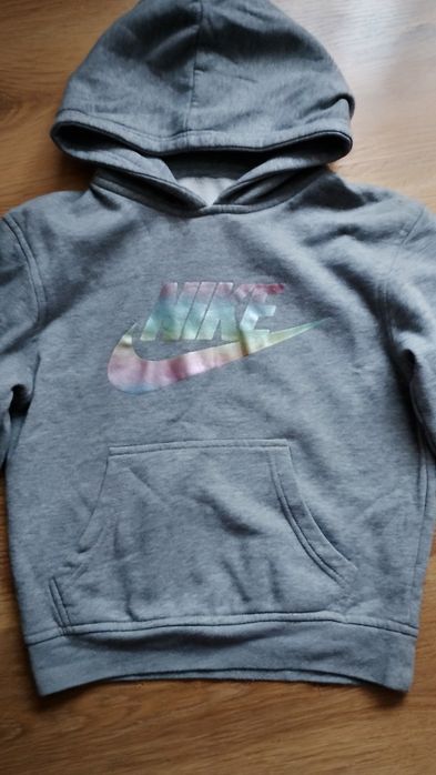 Bluza kangura Nike ocieplana 128 / 134