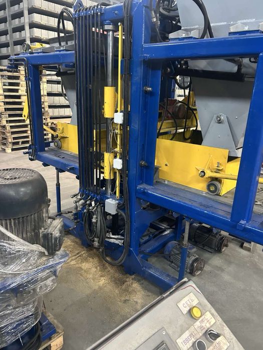 Вібропрес для виготовлення тротуарної бруківки ПВ 02