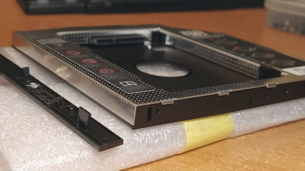 Адаптер жорсткого диска CD-ROM 9.5