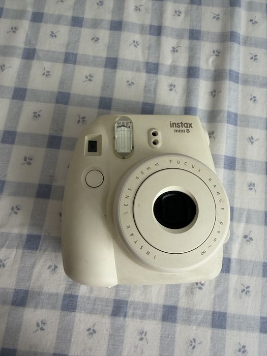 Camara instax mini 8