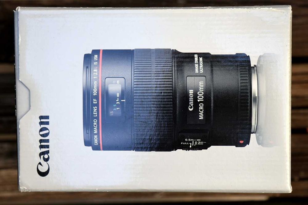 Canon EF 100mm f2.8 L macro