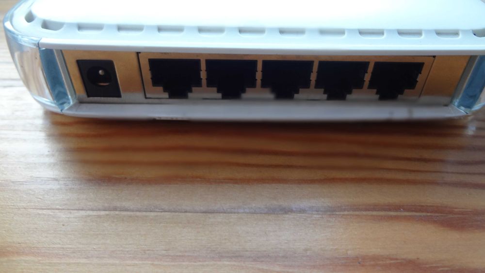 Netgear switch GS605 v4 10/100/1000M