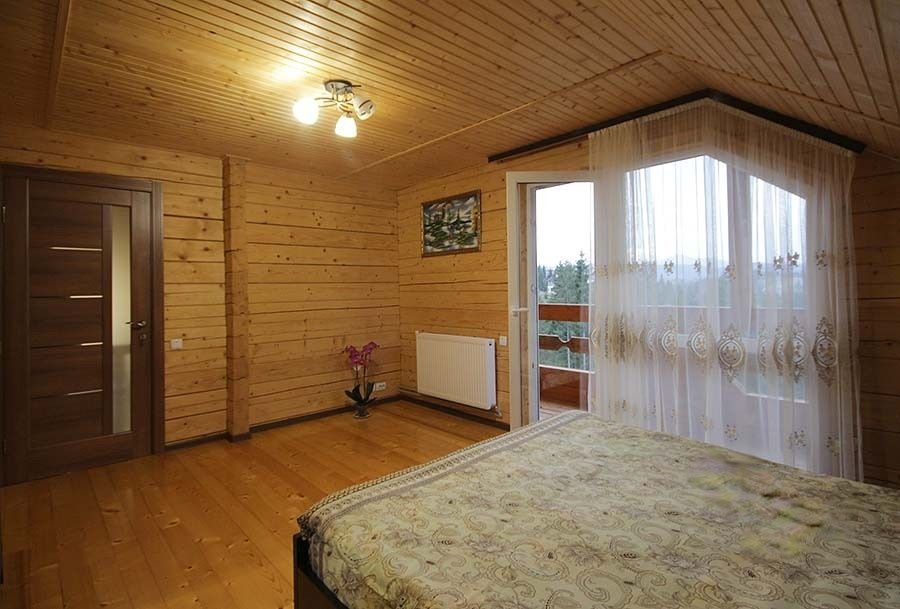 Відпочинок в Яблуниці біля Буковеля  з видом на Говерлу і Петрос