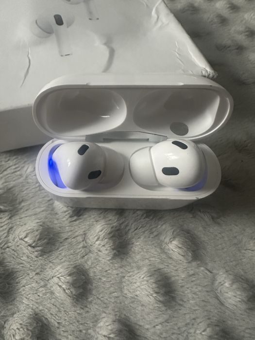 Продам навушники безпроводні