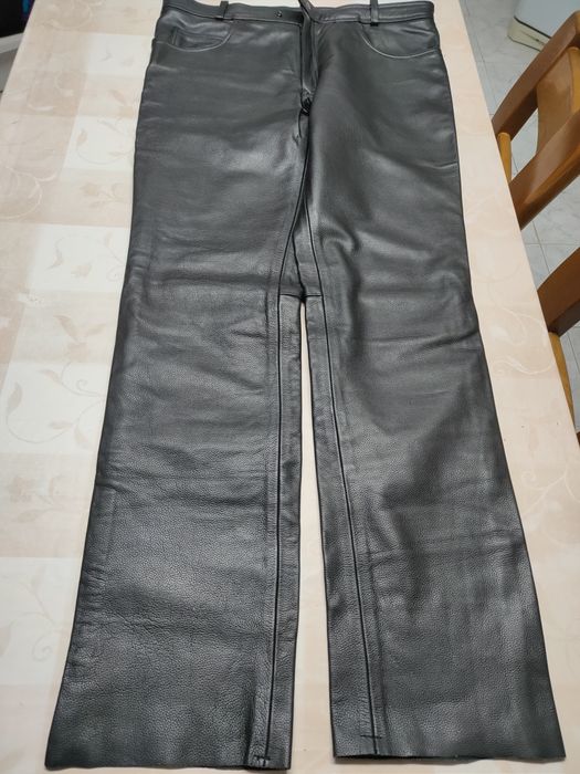 Vendo calças de pele motard