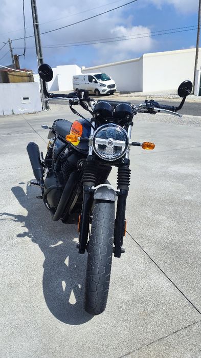 Royal Enfield interceptor 650