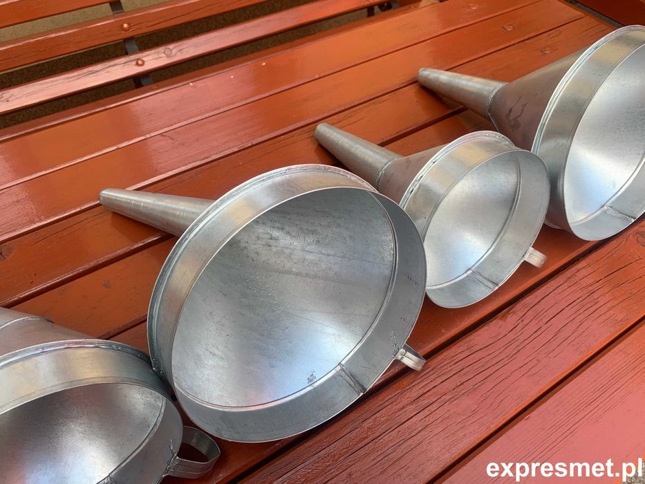 Lejek metalowy z sitkiem lejek OCYNK prosty/skośny do paliwa oleju Lejek Metalowy duży XXL czasza 24cm,17cm lejek prosty/skośny z sitkiem POLSKI MOCNY