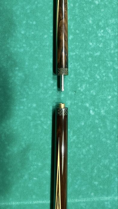 Продам кий для пирамиды из макассарского эбена