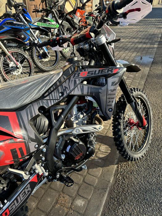 Мотоцикл BSE J1 300куб