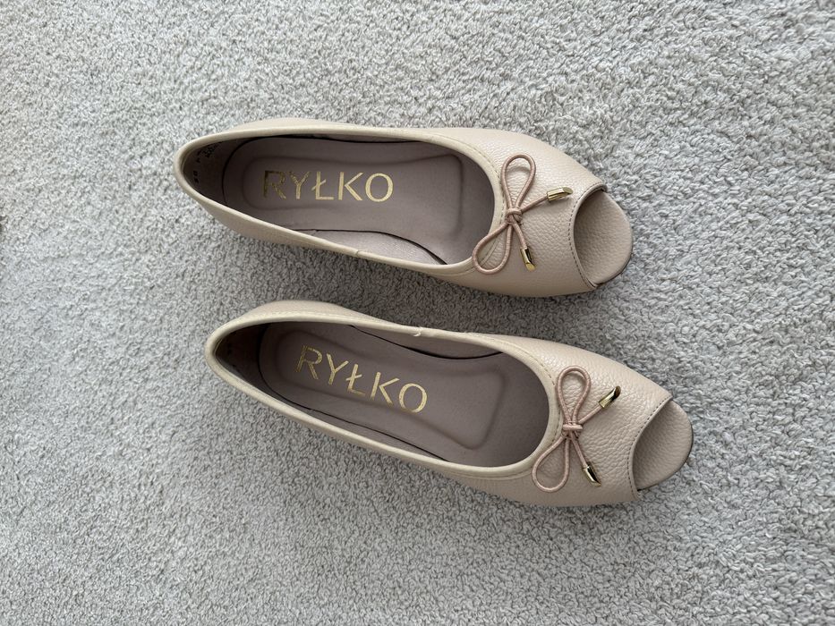 Beżowe baleriny bez palców RYŁKO