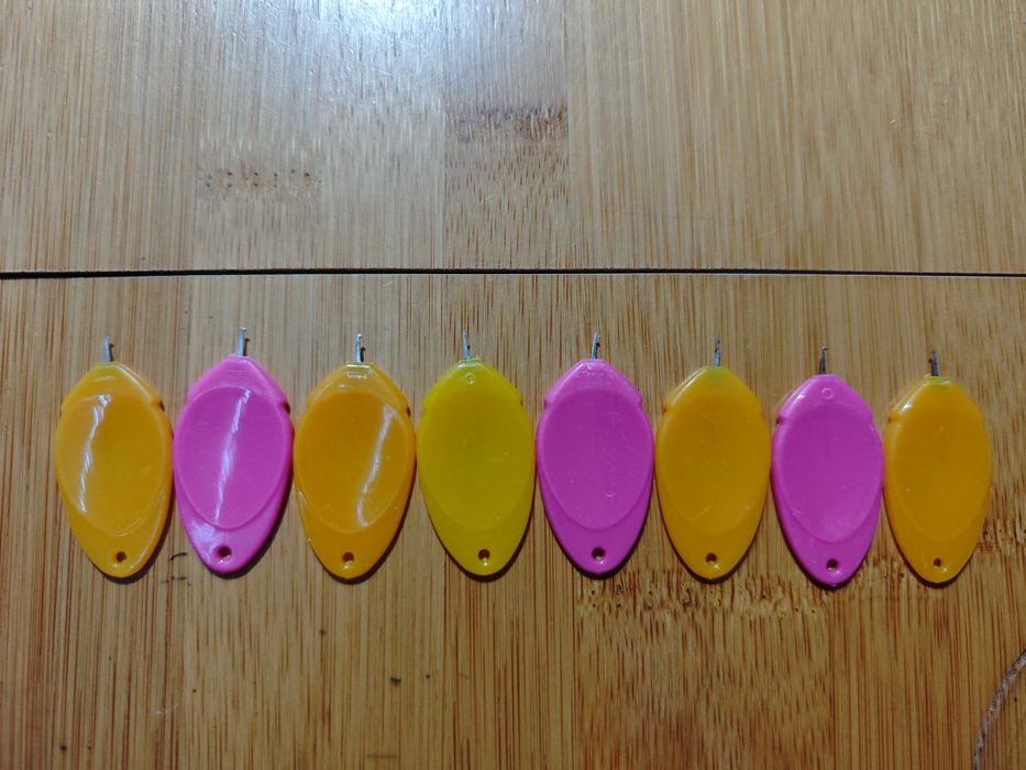 Nawlekacz igły kciuka