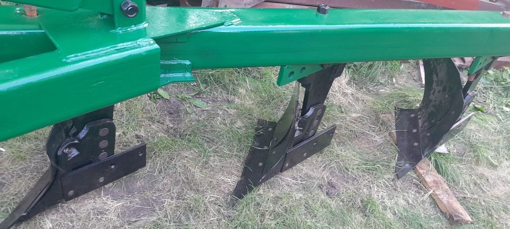 Плуг ПЛН 5-35 після реставрації