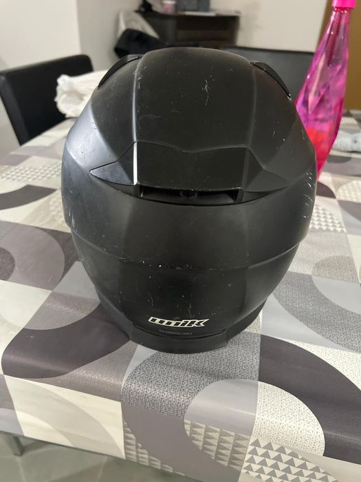 Capacete semi-novo