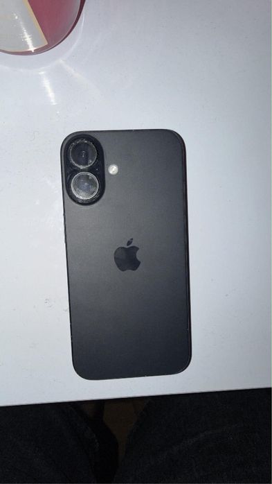 Iphone 16 128gb 99% kondycji