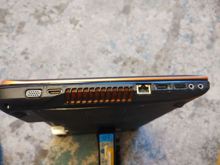 Lenovo IdeaPad Y570