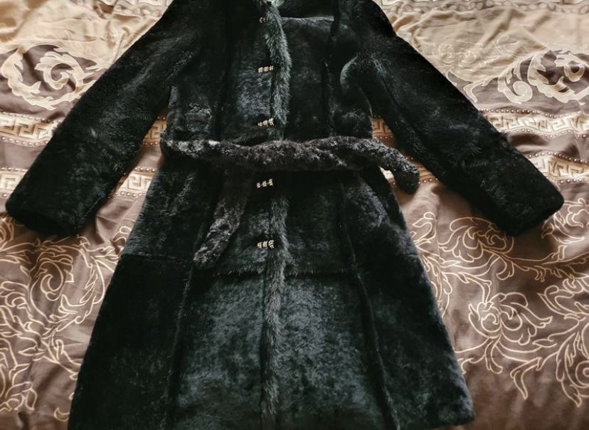 Натуральная шубка-мутон