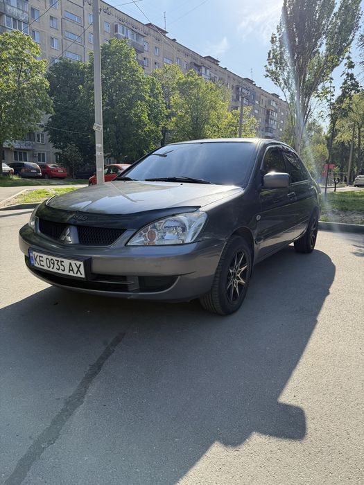 Mitsubishi Lancer 9
