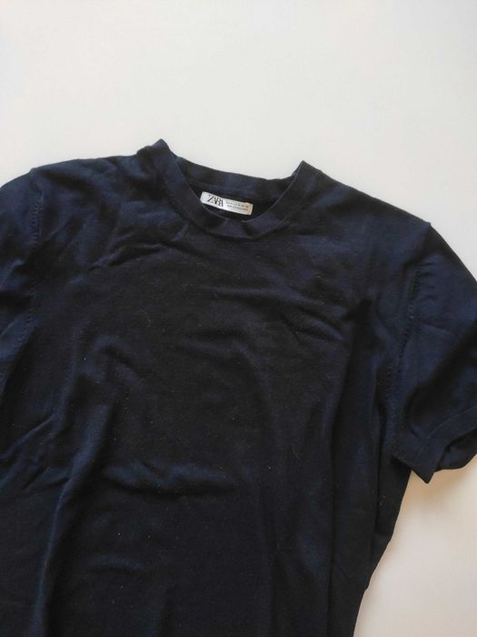 granatowy sweter z krótkim rękawem Zara z wiskozy M