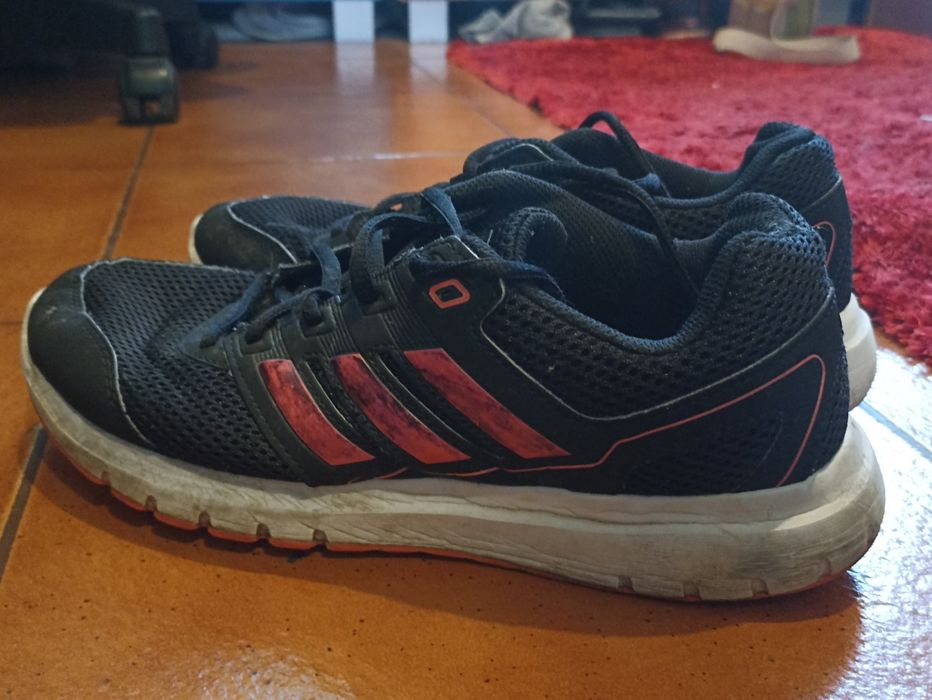 Sapatilhas adidas usadas n:40