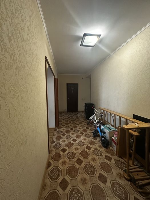 Продаж 3-х кімнатної квартири смт. Глеваха