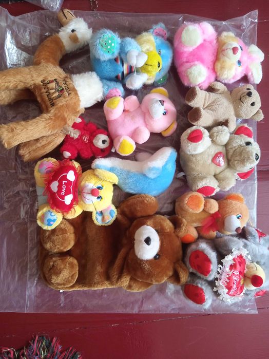 М'які іграшки хлопчик ,дівчинка