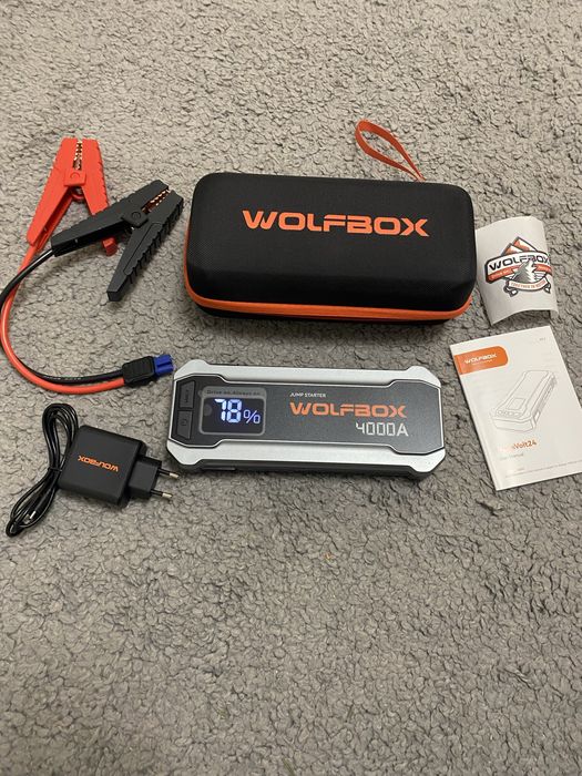 WOLFBOX бустер павербанк Jump Starter для запуску авто 4000A, 12V