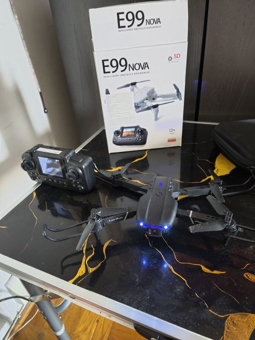 DRON E 99 NOVA czarny