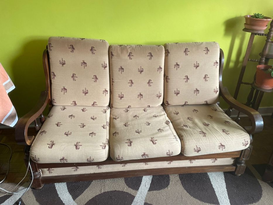 Conjunto de Sofás Vintage usado em bom estado