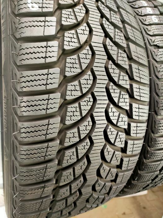2x215/45R16 Bridgestone Blizzak Lm-32 90V FR  OO14386