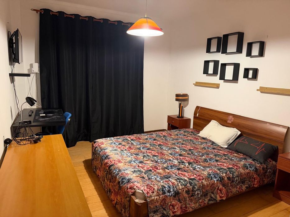Alugo Quarto - Cruz d´Áreia - LEIRIA