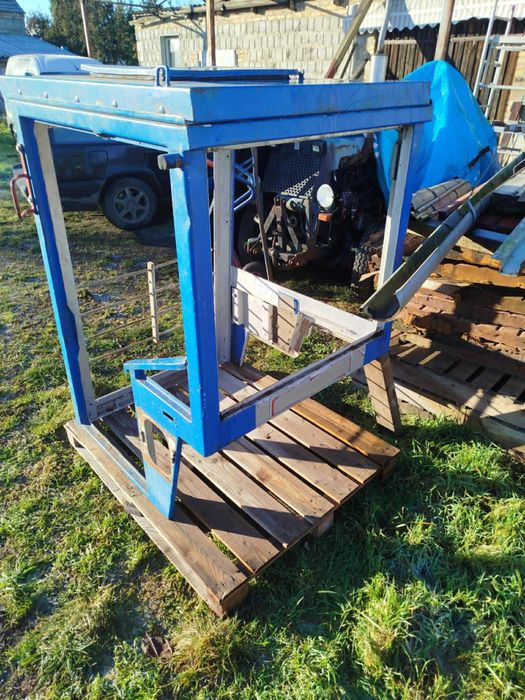 kabina do minikoparki kubota