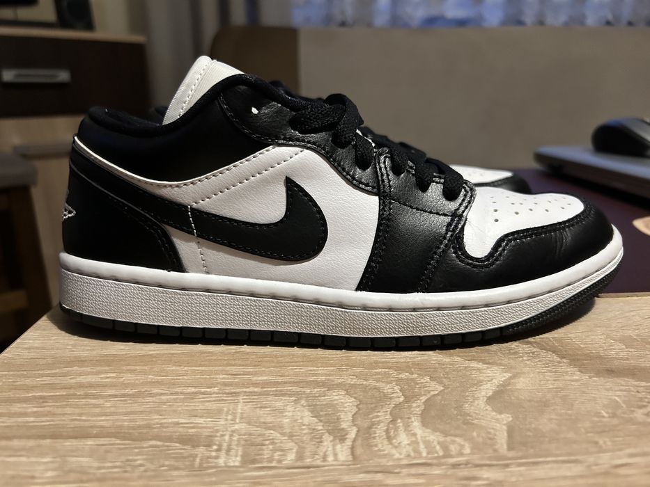 Nike Air Jordan Low