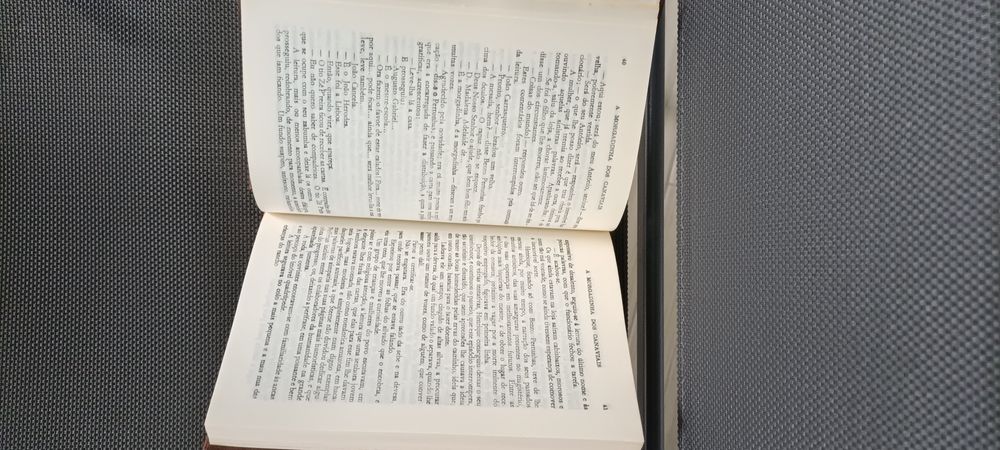 Seis volumes das obras de Júlio Dinis