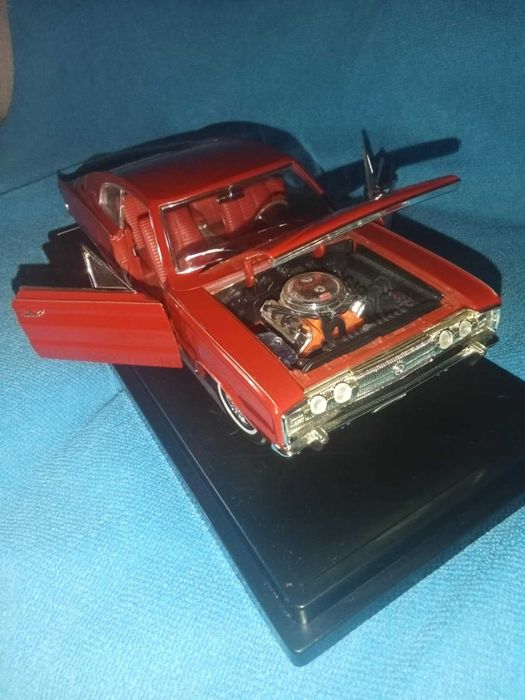 Dodge Charger 1966 Road Signature Miniatura