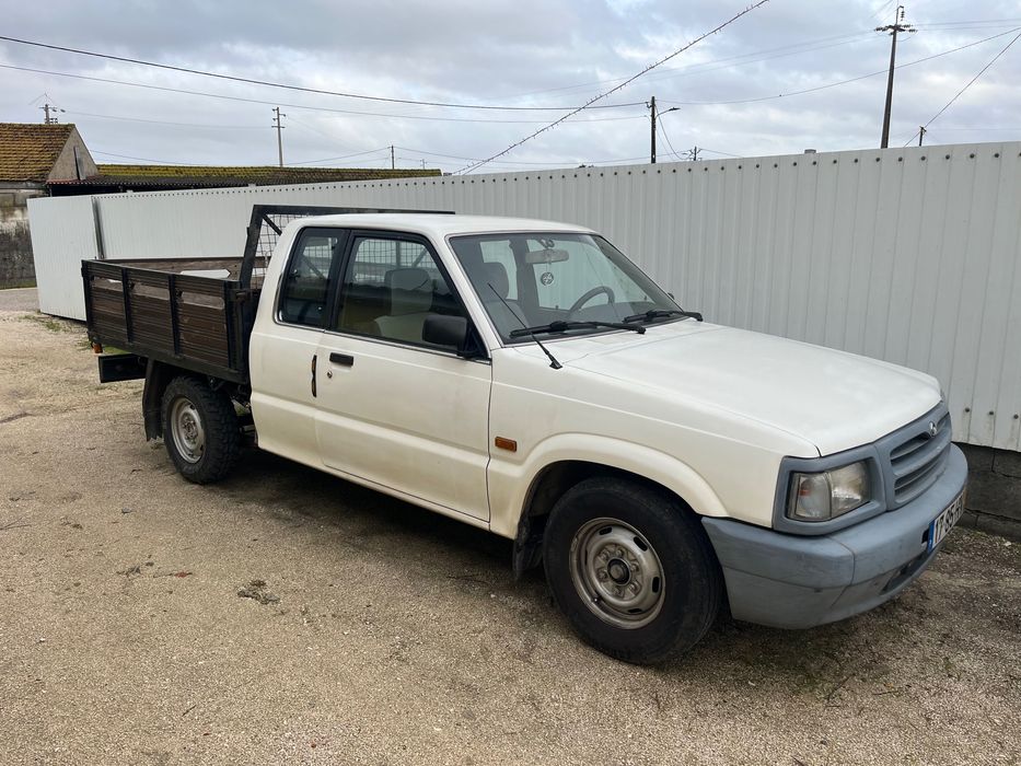 Mazda B 2500 pick up