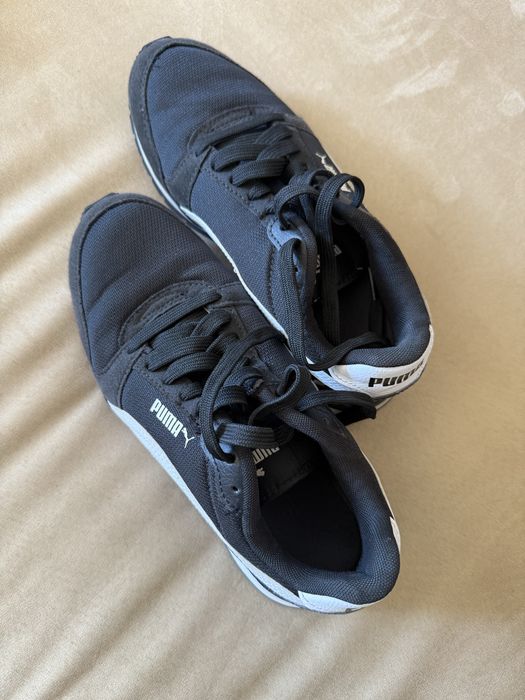 Sapatilhas Ténis Puma pretos com barras brancas 38