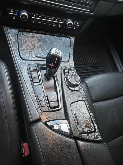 БМВ ф10 в идеальном состоянии