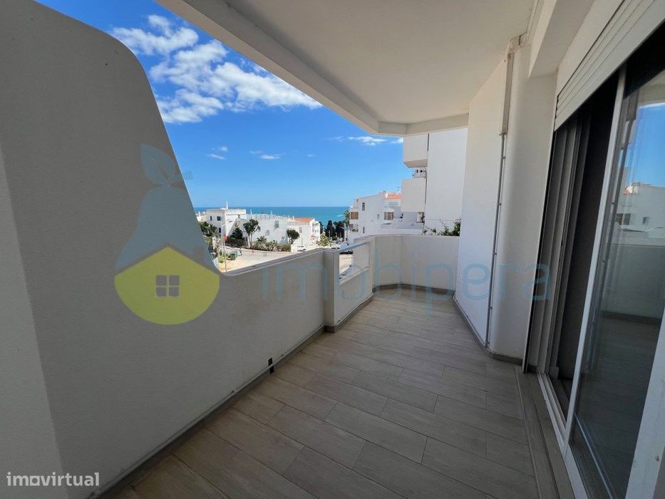 Apartamento T2 Vista Mar Albufeira — Albufeira E Olhos De Água, Faro