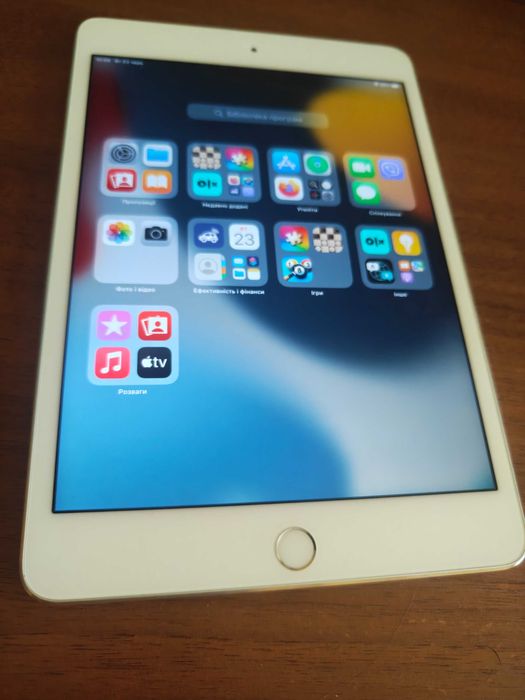 ipad mini 4 128 - купити планшети - Ціна на OLX.ua