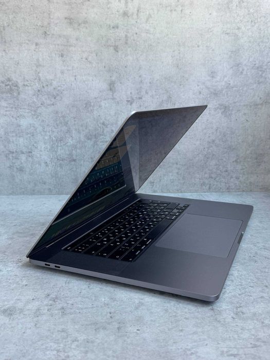 MacBook Pro 16" (2019) I7 32Gb/500Gb SSD Video 4Gb Retina