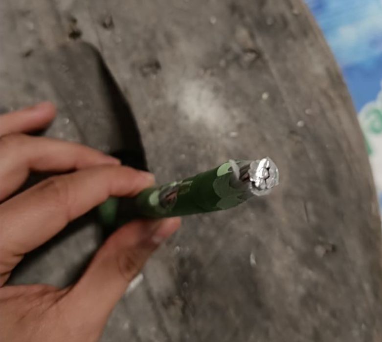 Rolo cabo de aluminio