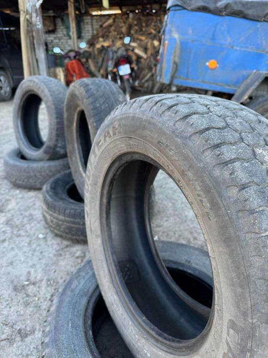 Шини для воза 16 і 15