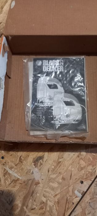 Лобзик Black &Decker  KS632E на запчастини.