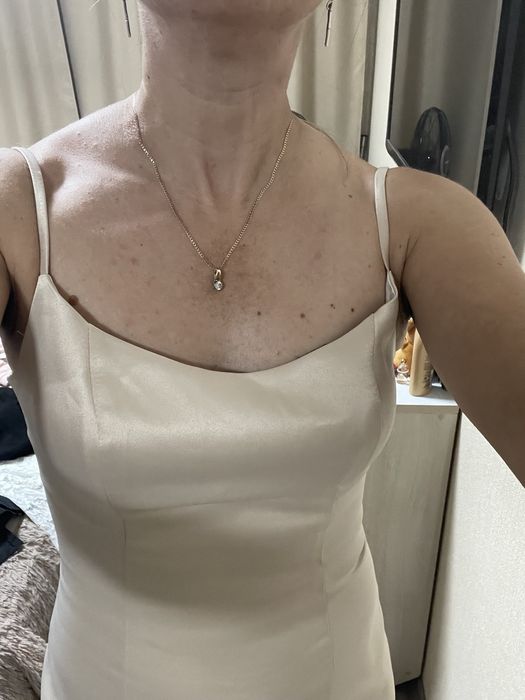 Сукня елегантна s