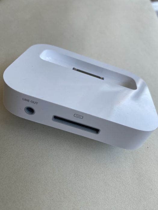 Apple iPod Dock - 2 modelos . A1256 e M9602G/A 2003