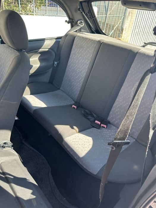 Ford Fiesta 1.8 2000 3portas