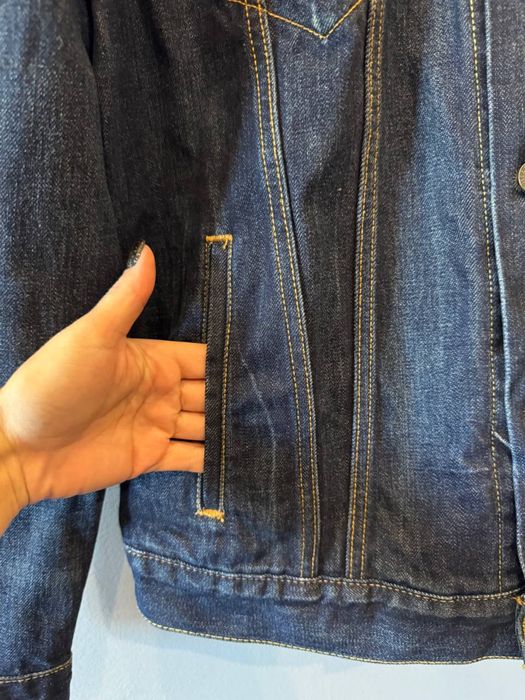 Джинсовая куртка levis