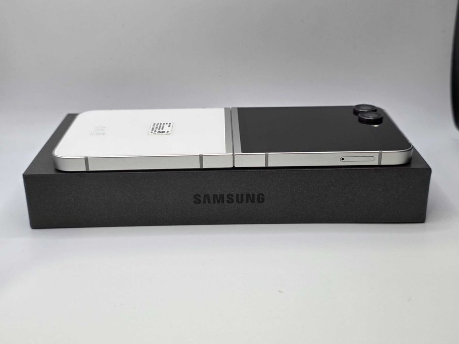 Samsung Z Flip 7 FE 12|256
