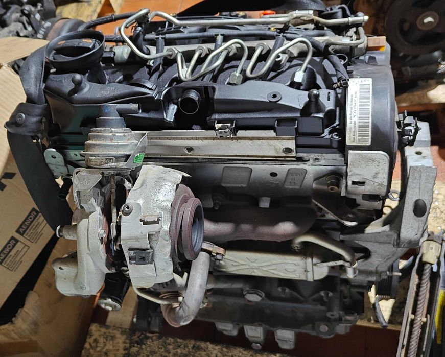 MOTOR COMPLETO VAG VW Golf 6 Audi Seat Leon Skoda 1.6 TDi 105cv CAYC