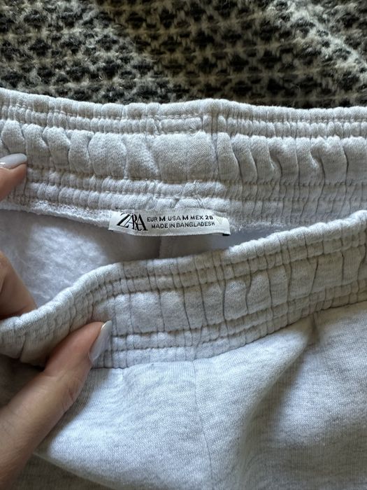 Шорти сірі на флісі ZARA M